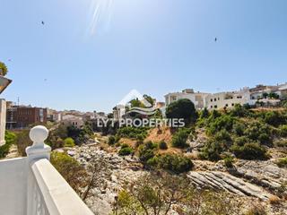 Casa a Gata de Gorgos. Espectacular casa soleada orientación sur lista para vivir y con Casa a Gata de Gorgos. Espectacular casa soleada orientación sur lista para vivir y con