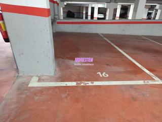 Miete Autoparkplatz Carrer carrer de suïssa. Junto al centro comercial de montigalá badalona Miete Autoparkplatz Carrer carrer de suïssa. Junto al centro comercial de montigalá badalona