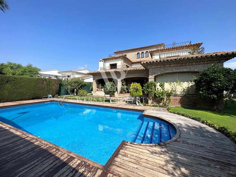 Foto 2bceda2f-936a-4fcc-9ef2-75d1d474d6ad. Chalet in josep maria subirachs 1 in Jardins de Vilafortuny - Mas d'en Bosch Cambrils Foto 2bceda2f-936a-4fcc-9ef2-75d1d474d6ad. Chalet in josep maria subirachs 1 in Jardins de Vilafortuny - Mas d'en Bosch Cambrils