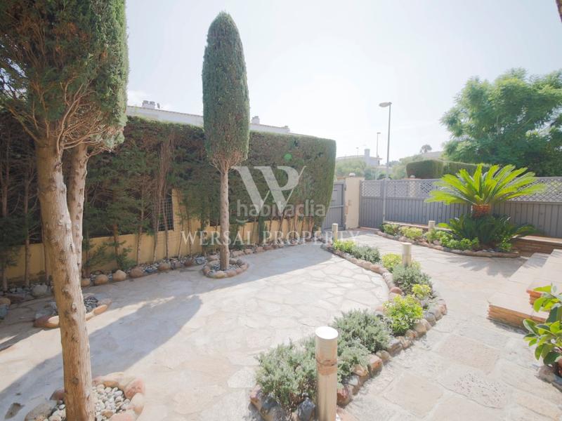 Foto 866e7401-ab7f-4823-8f1c-556d96dcb31e. Chalet in josep maria subirachs 1 in Jardins de Vilafortuny - Mas d'en Bosch Cambrils Foto 866e7401-ab7f-4823-8f1c-556d96dcb31e. Chalet in josep maria subirachs 1 in Jardins de Vilafortuny - Mas d'en Bosch Cambrils