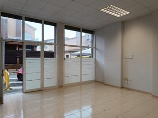 Lloguer Local Comercial Carrer de rafael masó. Local de 100 m2 zona espai gironès Lloguer Local Comercial Carrer de rafael masó. Local de 100 m2 zona espai gironès