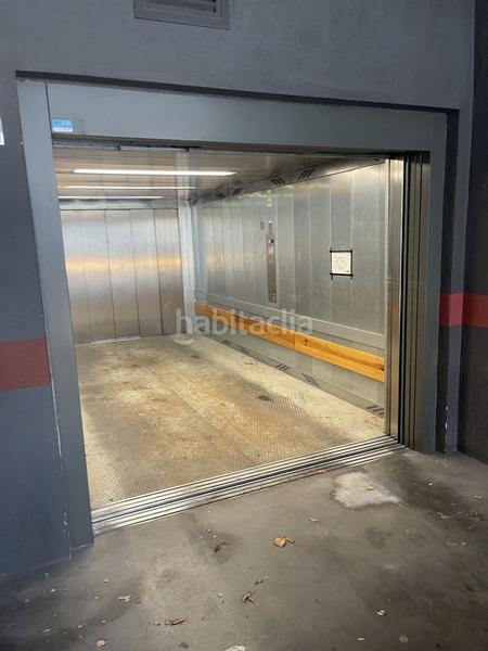 Foto 0ee60c37-f1d8-4d91-ad5b-92fe4909a740. Autoparkplatz in Eixample Nord Girona Foto 0ee60c37-f1d8-4d91-ad5b-92fe4909a740. Autoparkplatz in Eixample Nord Girona