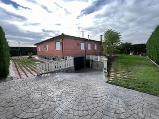 Location Chalet à N/a. Grupo integra, chalet individual en cubillas de santa marta zona Location Chalet à N/a. Grupo integra, chalet individual en cubillas de santa marta zona