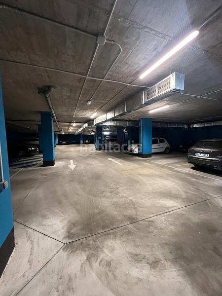 Foto b18b0e1f-7828-4efe-884d-ab65b5acef52. Miete motorradparkplatz in calle melendro 5a in Parquesol Valladolid Foto b18b0e1f-7828-4efe-884d-ab65b5acef52. Miete motorradparkplatz in calle melendro 5a in Parquesol Valladolid