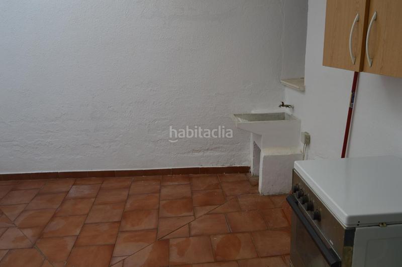 Foto cd1ed9f7-ac44-49bb-bf53-4464a97d76f3. Casa amb calefacció a Montalbo Foto cd1ed9f7-ac44-49bb-bf53-4464a97d76f3. Casa amb calefacció a Montalbo
