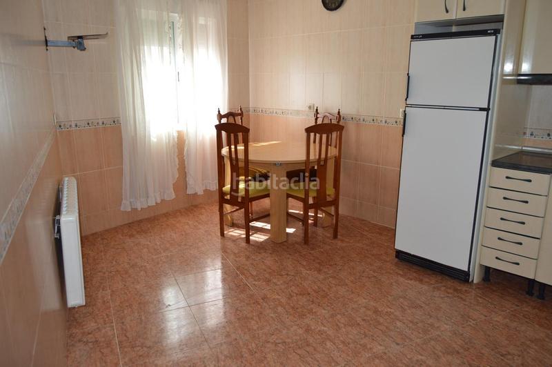 Foto fffba569-8acf-4312-8cf5-963e3bcf709e. Casa amb calefacció a Montalbo Foto fffba569-8acf-4312-8cf5-963e3bcf709e. Casa amb calefacció a Montalbo