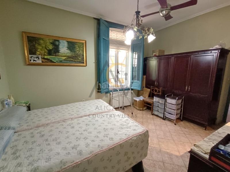 Foto 147633ff-f834-4719-93d0-090ca0574ae6. Chalet mit heizung parking in Novelda Foto 147633ff-f834-4719-93d0-090ca0574ae6. Chalet mit heizung parking in Novelda