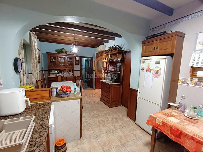 Foto 5e7d092d-4c78-41dc-b79b-f673ed110717. Chalet mit heizung parking in Novelda Foto 5e7d092d-4c78-41dc-b79b-f673ed110717. Chalet mit heizung parking in Novelda