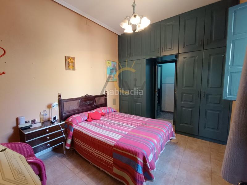 Foto 9475c89f-0b14-4a18-9571-87b49927165b. Chalet mit heizung parking in Novelda Foto 9475c89f-0b14-4a18-9571-87b49927165b. Chalet mit heizung parking in Novelda