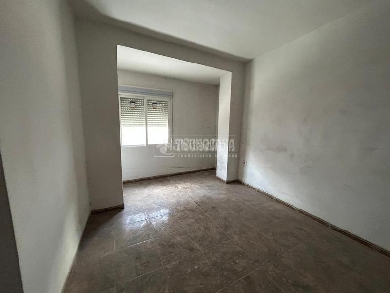 Foto 481d5680-5b36-4e77-b879-bea9ef4f0337. Casa pareada casa en venta en Iznalloz Foto 481d5680-5b36-4e77-b879-bea9ef4f0337. Casa pareada casa en venta en Iznalloz