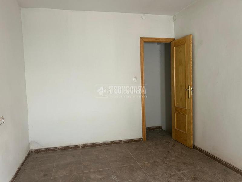 Foto feadb1ed-0912-4fea-8b58-f6750643a1b5. Casa pareada casa en venta en Iznalloz Foto feadb1ed-0912-4fea-8b58-f6750643a1b5. Casa pareada casa en venta en Iznalloz