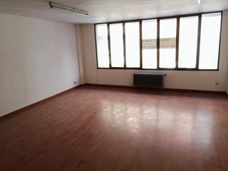 Lloguer Oficina a Las Viñas. Entreplanta para oficina en pablo morillo Lloguer Oficina a Las Viñas. Entreplanta para oficina en pablo morillo