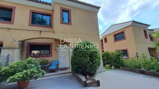 Chalet  Mèlies. Pareado en venta en urb. terres noves  club de golf bonmont, 4 d Chalet  Mèlies. Pareado en venta en urb. terres noves  club de golf bonmont, 4 d