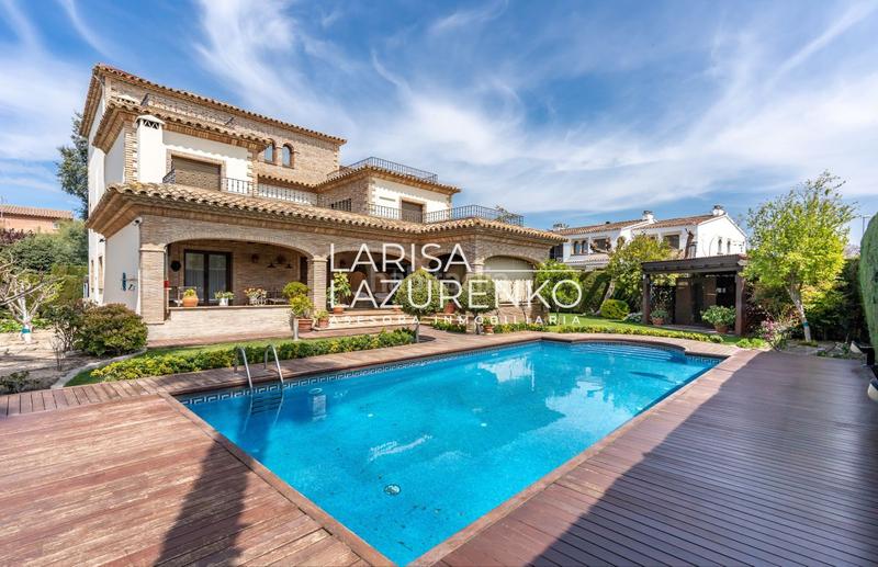 Foto 490d2984-d0b6-4666-b149-716c52aa1af5. Chalet mit heizung parking pool in Jardins de Vilafortuny - Mas d'en Bosch Cambrils Foto 490d2984-d0b6-4666-b149-716c52aa1af5. Chalet mit heizung parking pool in Jardins de Vilafortuny - Mas d'en Bosch Cambrils