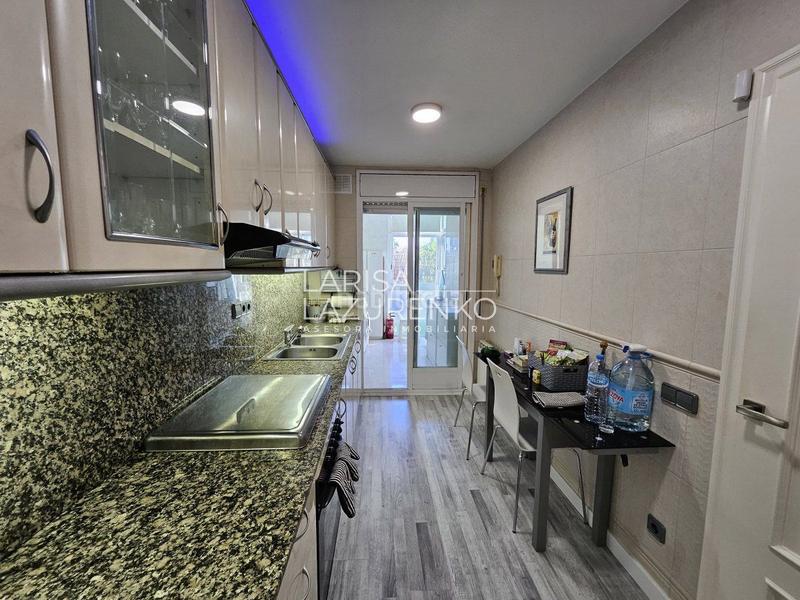 Foto 2499fac6-cbba-43e9-8b3b-e35a9a637293. Piso  en venta en centro, 3 dormitorios. en Centre Salou Foto 2499fac6-cbba-43e9-8b3b-e35a9a637293. Piso  en venta en centro, 3 dormitorios. en Centre Salou