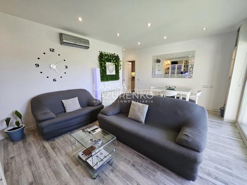 Foto 8e05e071-1d90-4dfb-8486-8501ac909956. Piso  en venta en centro, 3 dormitorios. en Centre Salou Foto 8e05e071-1d90-4dfb-8486-8501ac909956. Piso  en venta en centro, 3 dormitorios. en Centre Salou