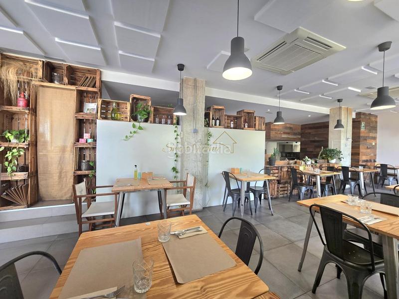 Foto 0b9d262b-c4df-44b2-bab1-31161d72c2ec. Local comercial local gastronómico totalmente equipado en Barcelona Foto 0b9d262b-c4df-44b2-bab1-31161d72c2ec. Local comercial local gastronómico totalmente equipado en Barcelona