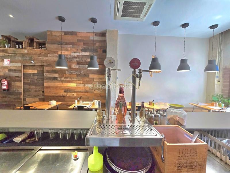 Foto 458bb6d3-c2df-4b5a-98a4-de5663b9b077. Local comercial local gastronómico totalmente equipado en Barcelona Foto 458bb6d3-c2df-4b5a-98a4-de5663b9b077. Local comercial local gastronómico totalmente equipado en Barcelona