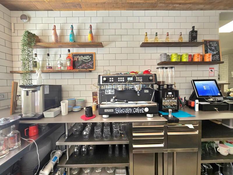 Foto aea52931-832f-4b9a-bd53-61a1d6c16b4f. Local comercial local gastronómico totalmente equipado en Barcelona Foto aea52931-832f-4b9a-bd53-61a1d6c16b4f. Local comercial local gastronómico totalmente equipado en Barcelona