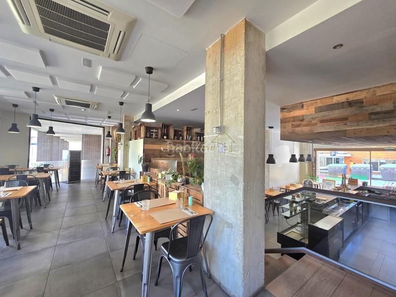 Foto d5f8a4d5-279a-45fb-82c5-946f06286dc4. Local comercial local gastronómico totalmente equipado en Barcelona Foto d5f8a4d5-279a-45fb-82c5-946f06286dc4. Local comercial local gastronómico totalmente equipado en Barcelona