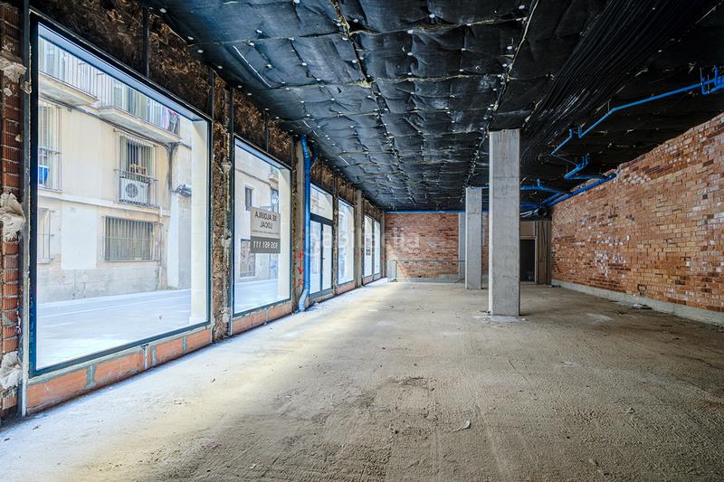 Foto ea21938e-3bab-4ec1-a1f0-cd84166efb40. Lloguer local comercial a carrer de l'arc del teatre 10 a Barcelona Foto ea21938e-3bab-4ec1-a1f0-cd84166efb40. Lloguer local comercial a carrer de l'arc del teatre 10 a Barcelona