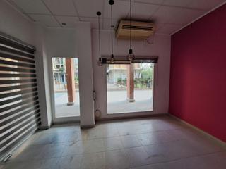 Planta baixa a San José. Bajo comercial adaptado a vivienda Planta baixa a San José. Bajo comercial adaptado a vivienda