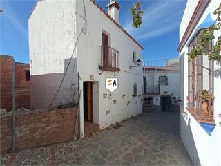 Casa adossada a Parauta Casa adossada a Parauta