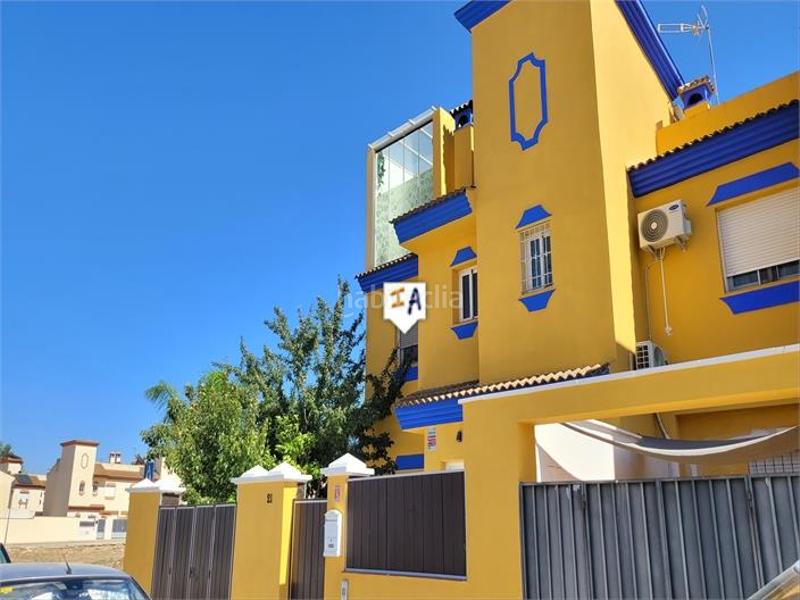 Foto b9d16e69-ffb8-4e26-a431-8a8d2cdd0dc8. Casa adossada amb piscina a Sierra de Yeguas Foto b9d16e69-ffb8-4e26-a431-8a8d2cdd0dc8. Casa adossada amb piscina a Sierra de Yeguas