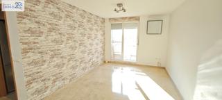 Attique  Calle valència. Venta atico torrente calle valencia  con garaje a pie de calle. Attique  Calle valència. Venta atico torrente calle valencia  con garaje a pie de calle.