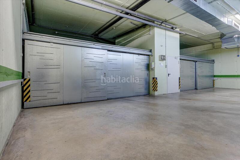Foto e3a664c8-5e21-4932-b281-ed96dacc0474. Car parking in Área Romántica Donostia - San Sebastián Foto e3a664c8-5e21-4932-b281-ed96dacc0474. Car parking in Área Romántica Donostia - San Sebastián