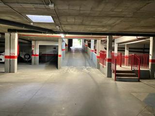 Aparcament cotxe Calle murcia Aparcament cotxe Calle murcia