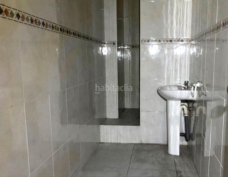 Foto 8758bf92-0ca7-4d15-8925-c772fa405ab6. Locale commerciale in carrer de l'alcalde armengou 13 in Manresa Foto 8758bf92-0ca7-4d15-8925-c772fa405ab6. Locale commerciale in carrer de l'alcalde armengou 13 in Manresa