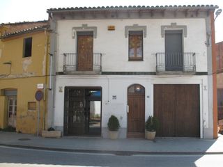 Edificio Bisbe perelló. Edificio Edificio Bisbe perelló. Edificio