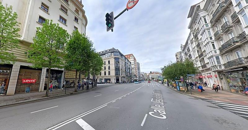 Foto e459e5d4-020f-41d9-ad54-8f86d3acaf5d. Miete geschäftsraum in Centro - Ayuntamiento Santander Foto e459e5d4-020f-41d9-ad54-8f86d3acaf5d. Miete geschäftsraum in Centro - Ayuntamiento Santander