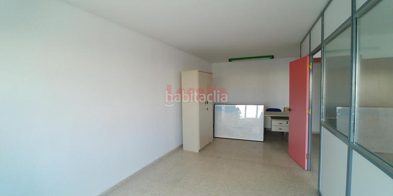 Foto ea75d378-e76b-4760-b962-7f797651bafa. Rent business premise in Maliaño Camargo Foto ea75d378-e76b-4760-b962-7f797651bafa. Rent business premise in Maliaño Camargo