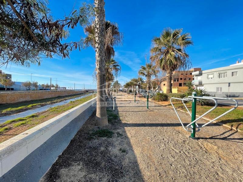 Foto ccda31b1-c6ef-4250-9269-fce5717d7c3b. Casa a schiera con parcheggio in Balerma Ejido (El) Foto ccda31b1-c6ef-4250-9269-fce5717d7c3b. Casa a schiera con parcheggio in Balerma Ejido (El)