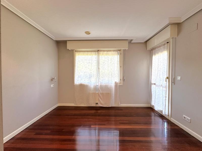 Foto 16c45afe-cba0-47e3-8bc6-7b4ad8b30b14. Maison jumelée avec chauffage parking dans Urduliz Foto 16c45afe-cba0-47e3-8bc6-7b4ad8b30b14. Maison jumelée avec chauffage parking dans Urduliz