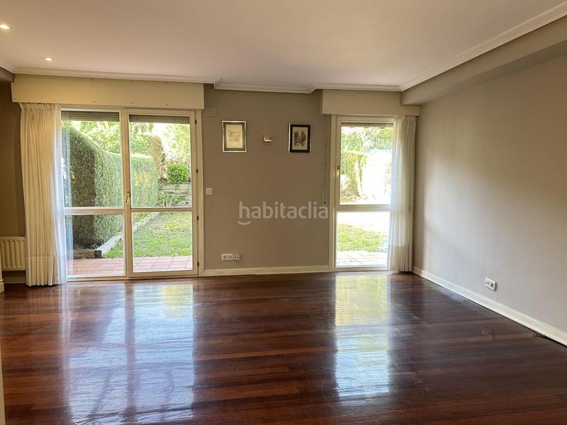 Foto 233de679-69e8-4c4b-858b-c9d9445a92c4. Maison jumelée avec chauffage parking dans Urduliz Foto 233de679-69e8-4c4b-858b-c9d9445a92c4. Maison jumelée avec chauffage parking dans Urduliz