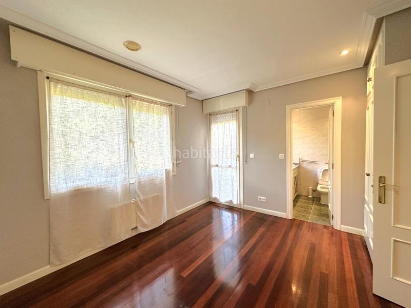 Foto 337b6da8-d64f-4c40-9ac6-643745a222bd. Maison jumelée avec chauffage parking dans Urduliz Foto 337b6da8-d64f-4c40-9ac6-643745a222bd. Maison jumelée avec chauffage parking dans Urduliz