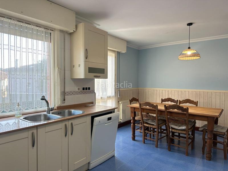 Foto 60f65de5-be88-4a94-9171-b6acad9c2148. Maison jumelée avec chauffage parking dans Urduliz Foto 60f65de5-be88-4a94-9171-b6acad9c2148. Maison jumelée avec chauffage parking dans Urduliz