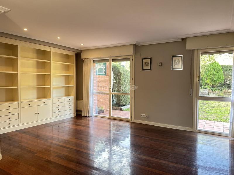 Foto 775b781e-3cb1-435b-8b0b-9848045ba07f. Maison jumelée avec chauffage parking dans Urduliz Foto 775b781e-3cb1-435b-8b0b-9848045ba07f. Maison jumelée avec chauffage parking dans Urduliz