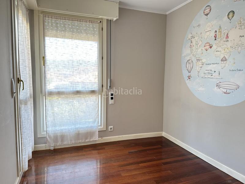 Foto a4712839-0513-4173-a654-3c8dd8b0fb6c. Maison jumelée avec chauffage parking dans Urduliz Foto a4712839-0513-4173-a654-3c8dd8b0fb6c. Maison jumelée avec chauffage parking dans Urduliz