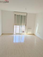 Lloguer Pis a Poniente. Piso en armilla, sin muebles, dos dormitorios, y garaje. Lloguer Pis a Poniente. Piso en armilla, sin muebles, dos dormitorios, y garaje.