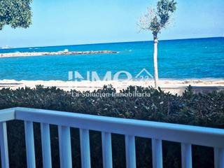 Appartement Carrer de neptú. Apartamento en primera linia de mar con vistas frontales a la pl Appartement Carrer de neptú. Apartamento en primera linia de mar con vistas frontales a la pl