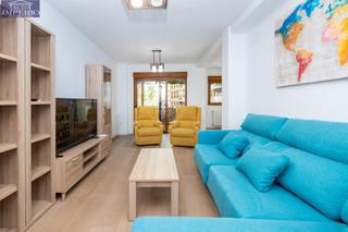 Appartamento in San Matías - Realejo. Magnífico piso recién reformado en pleno centro de granada. Appartamento in San Matías - Realejo. Magnífico piso recién reformado en pleno centro de granada.