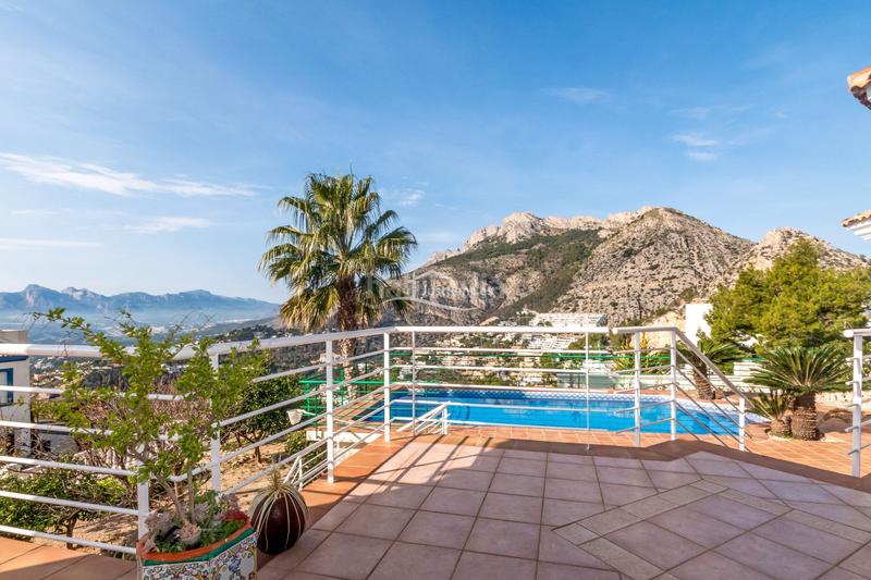 Foto 623554ef-c8ea-46b7-babc-95e09d3c8ff5. Alquiler chalet villa con vistas panorámicas a la montaña en alquiler en Altea Foto 623554ef-c8ea-46b7-babc-95e09d3c8ff5. Alquiler chalet villa con vistas panorámicas a la montaña en alquiler en Altea