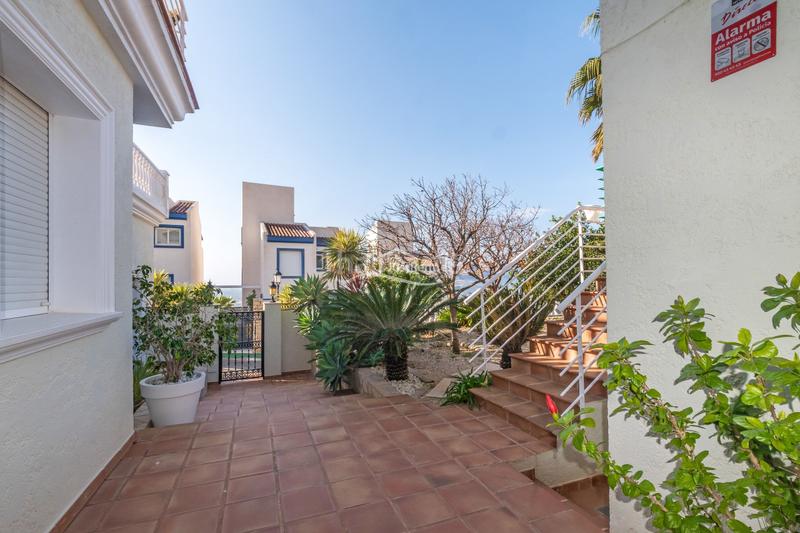 Foto 58c1134e-04df-4f72-82e4-2924be2a45f2. Location chalet avec chauffage parking piscine dans Altea Foto 58c1134e-04df-4f72-82e4-2924be2a45f2. Location chalet avec chauffage parking piscine dans Altea