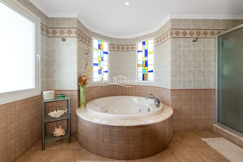 Foto 58db291d-c46e-41d5-b507-9c4fc7e8f7a3. Rent chalet with heating parking pool in Altea hills Altea Foto 58db291d-c46e-41d5-b507-9c4fc7e8f7a3. Rent chalet with heating parking pool in Altea hills Altea