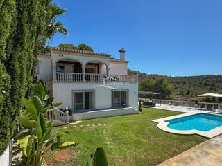 Location Appartement à La Empedrola. Alquiler de apartamentos en una casa particular con vistas al ma Location Appartement à La Empedrola. Alquiler de apartamentos en una casa particular con vistas al ma