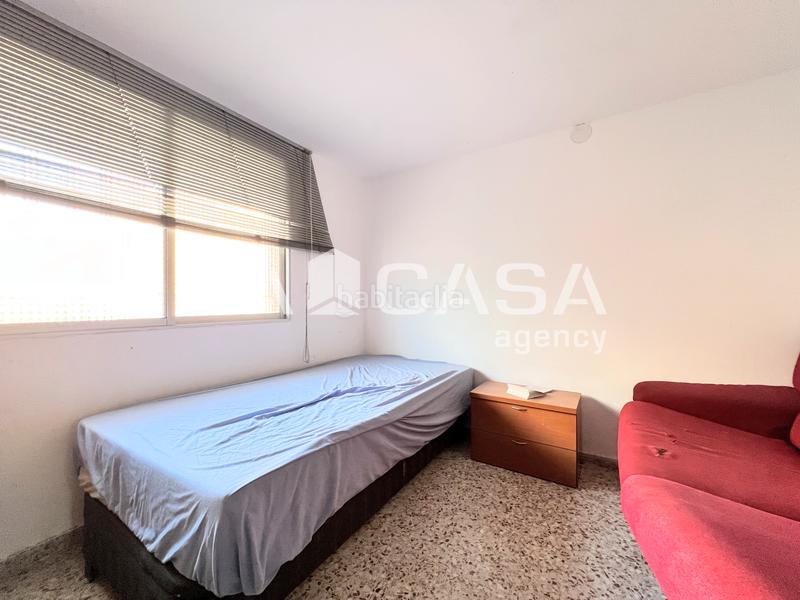 Foto e40dc598-addc-44df-84ec-562de1cb6657. Local comercial a Llefià Badalona Foto e40dc598-addc-44df-84ec-562de1cb6657. Local comercial a Llefià Badalona